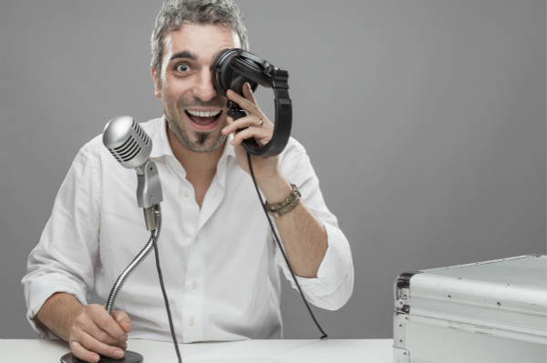 英语听力下载_哪些英语学习资料,最适合中国人