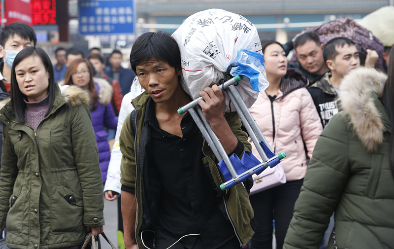 英语翻译_春运这场最壮观的人口迁徙老外今年