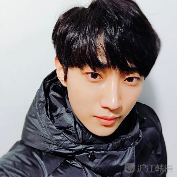 韩国男演员_韩国男艺人收入(3)