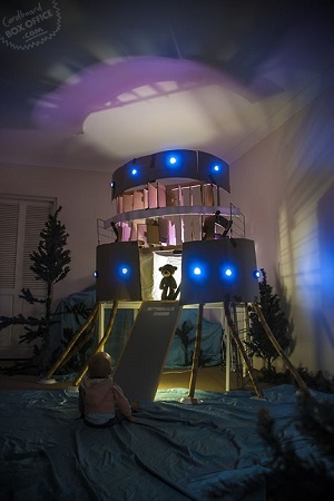 城会玩！爸妈带着2岁萌娃cosplay各种大片