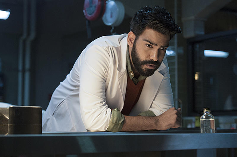 《我是僵尸》男演员加入CW超级英雄世界