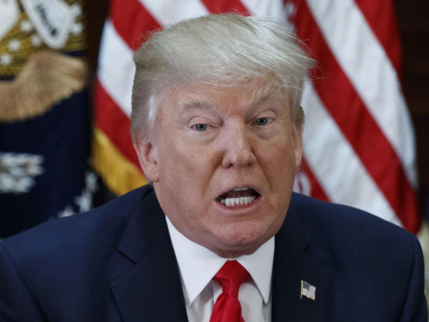 [英语学习]老婆撒谎说特朗普被弹劾,老公随即放