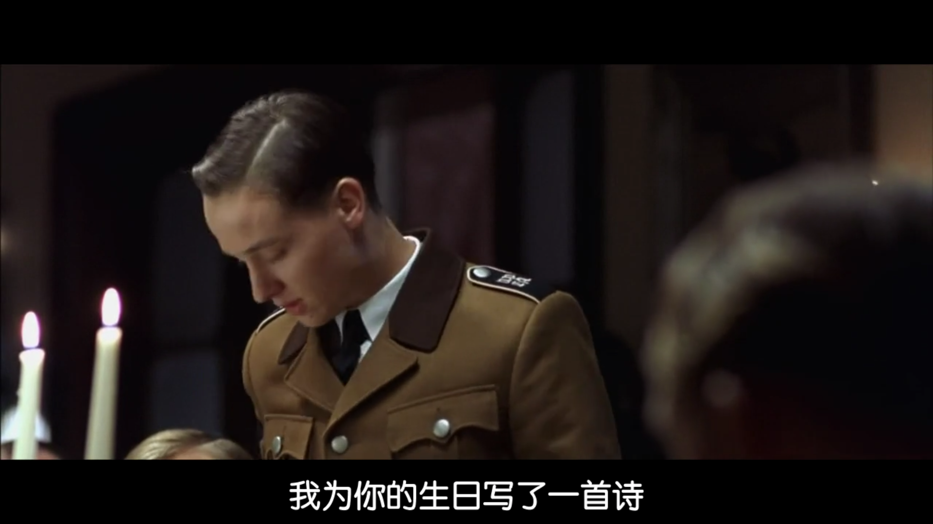 他是德国军装男神,"致郁系"美少年