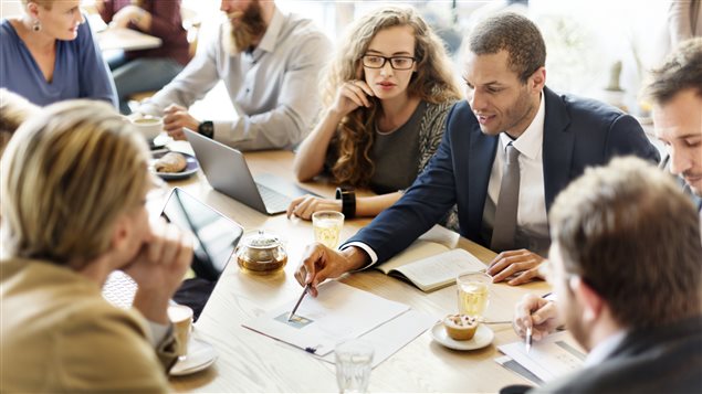 每个人都有自己的时区 | 法语版_Claire品味法语