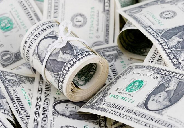 如果我有1万美元,如何让它更值钱?_花卷财团C