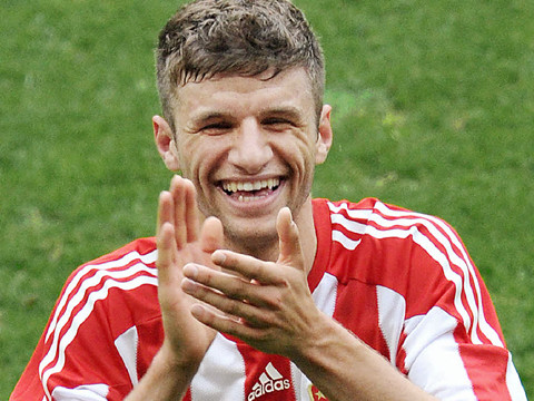 感受下二娃穆勒超级魔性的笑声.