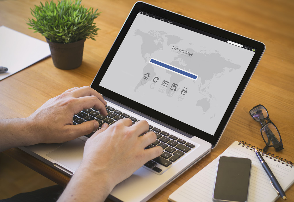 英语中表示关键词的keyword在西班牙语里怎么说？