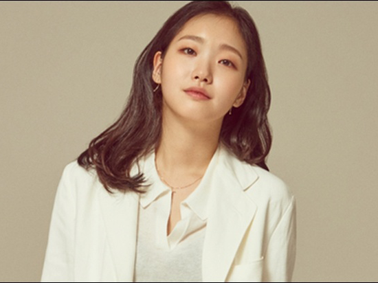 《The King：永远的君主》金高银的反转变身