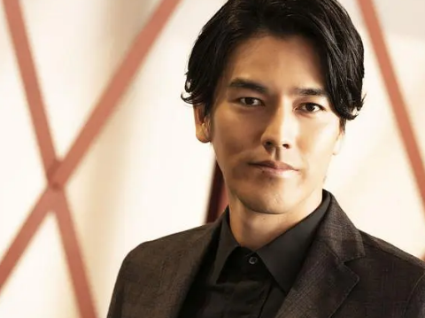 有声听读新闻：日本演员“我孩子以为我是岚的成员...”