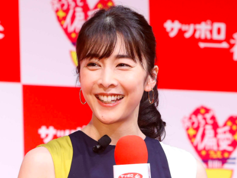 日本女演员竹内结子逝世 竹内结子 沪江日语