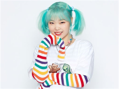 AKMU李秀贤solo体裁是哥哥推荐的，十分信任哥哥