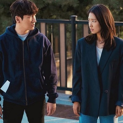 相差10岁?曹承佑&朴信惠"结婚照"大公开