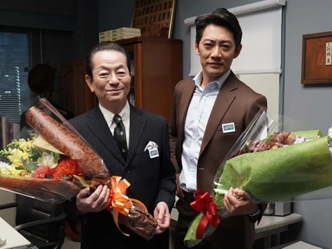 《相棒第20季》杀青！反町隆史含泪毕业，水谷丰感谢……