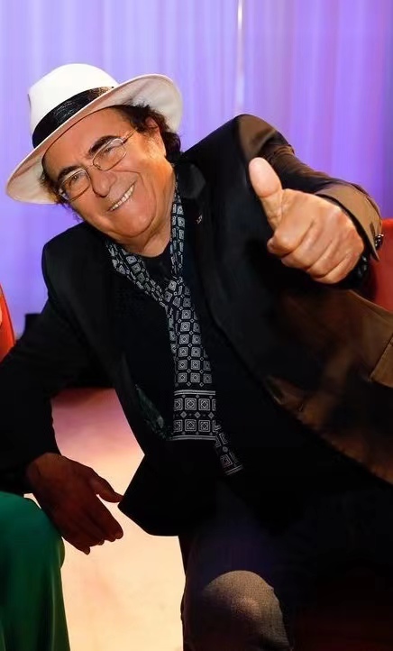 世界著名的意大利歌手!你认识几位?_沪江意语学习网