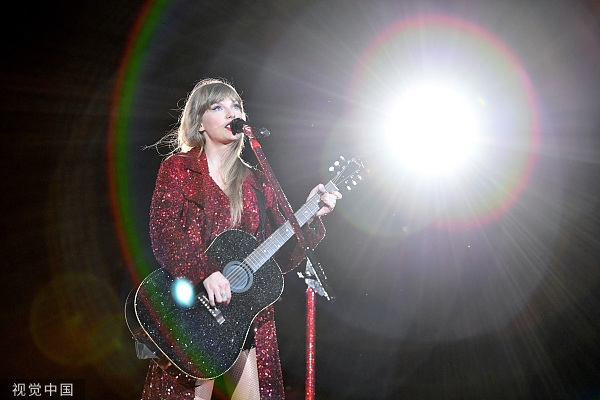 德国人抢霉霉演唱会门票，让我看到了中国人对杰伦、五月天的疯狂…