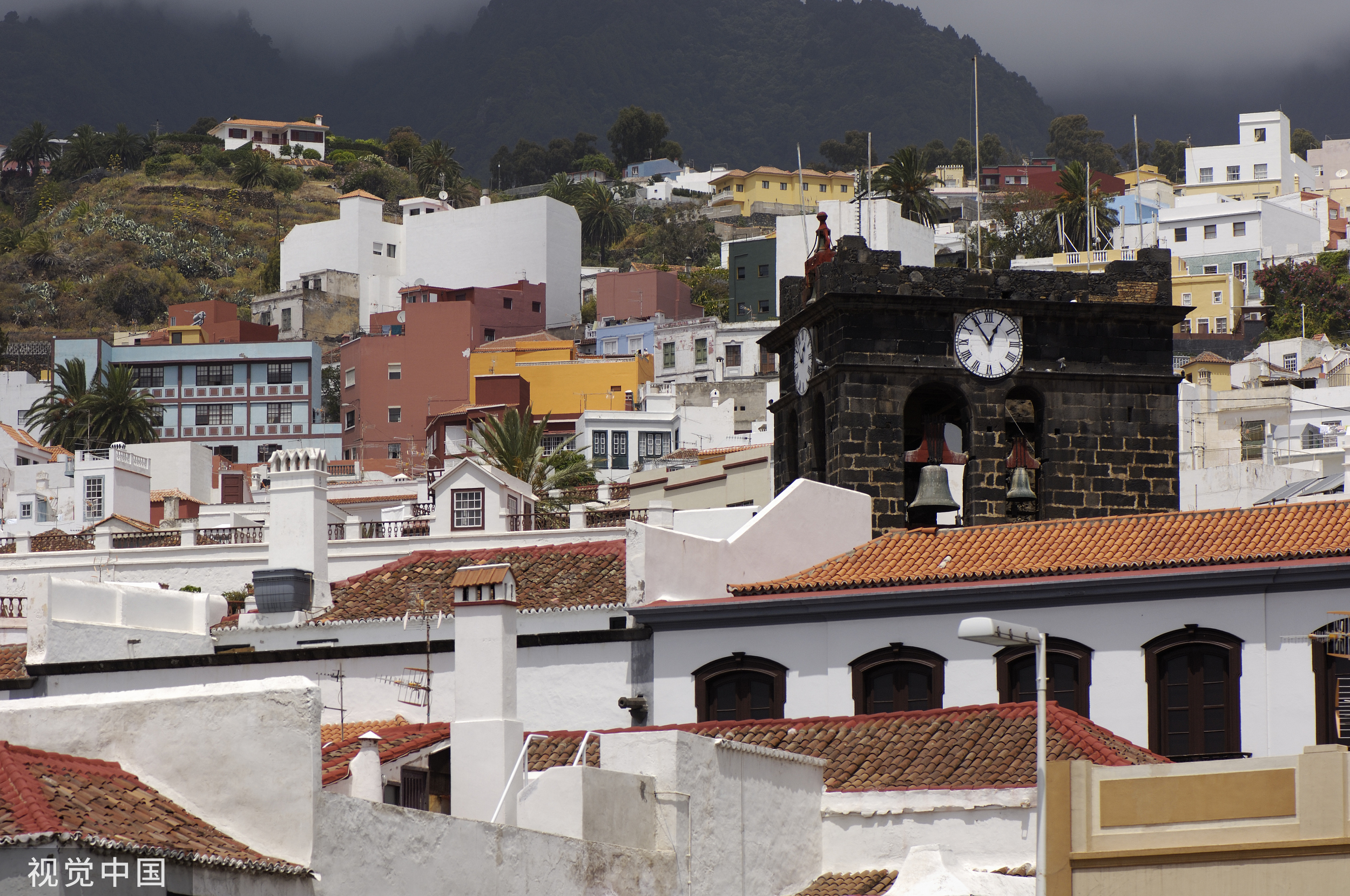 比大本钟更加古老的计时钟，就在西班牙这座小岛上！