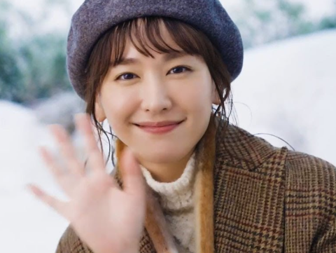 新垣结衣14年『雪吻』代言换人引全网怀旧！网友：一个时代过去了！