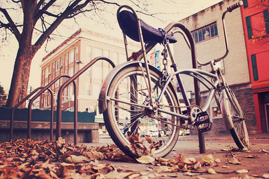 这首由法国诗人雨果作词的歌曲：你觉得怎样？