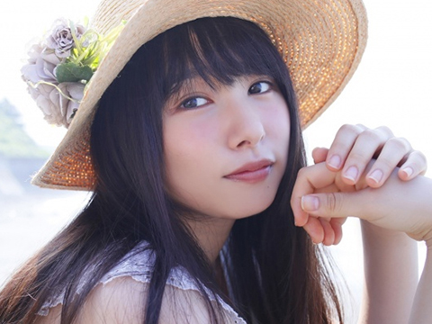 她是今年日本最备受瞩目的新人女星！