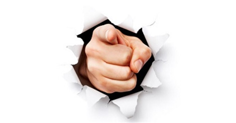 puntare il dito/lindice 指指点点,告发