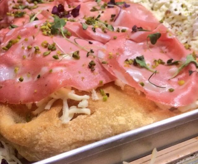 一生至少品尝一次的披萨(一)