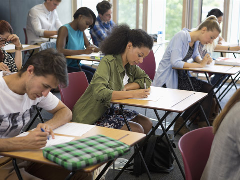 2016年下半年对外俄语等级考试报名须知