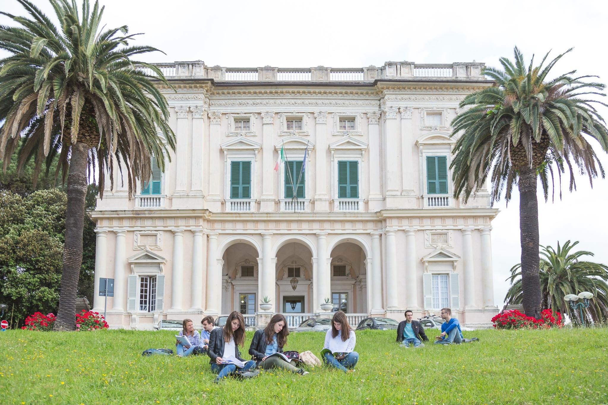 意呆大学知多少之热那亚大学
