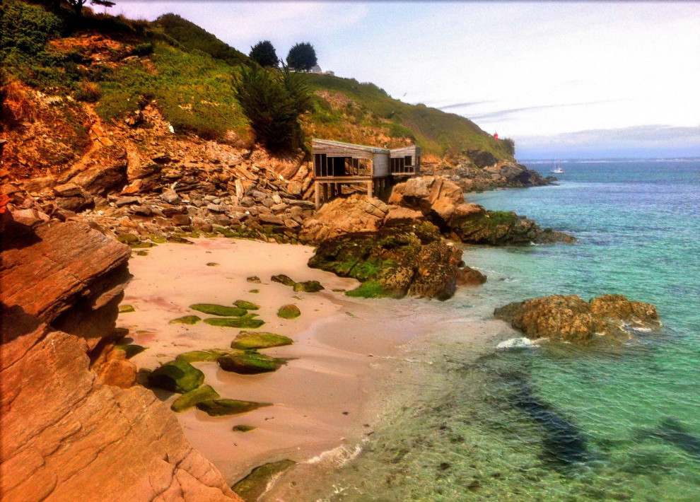 non, la côte de trégastel en bretagne.