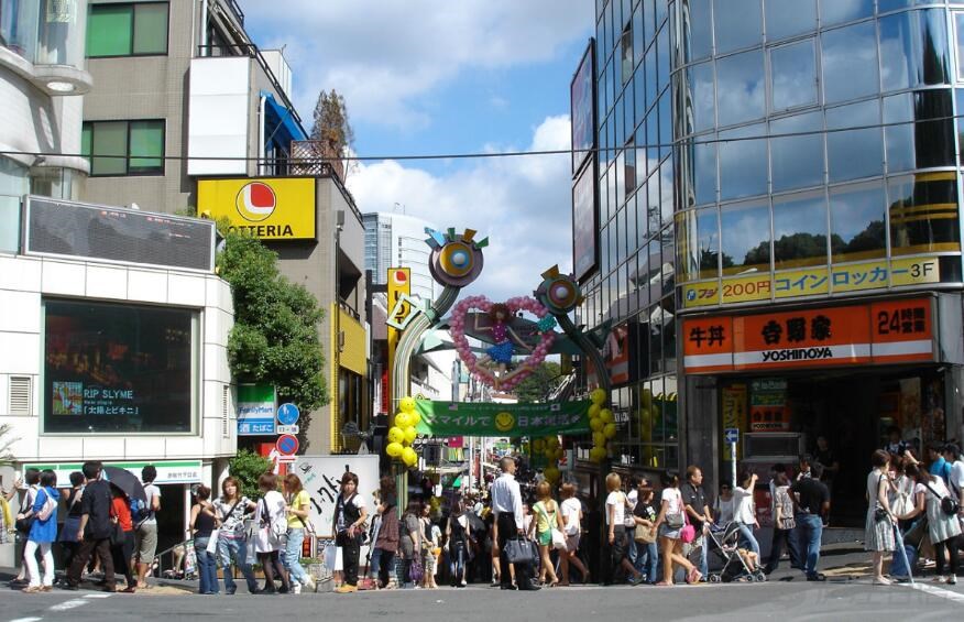 日本旅游_东京观光胜地推荐:原宿竹下通和国营昭和纪念公园_沪江日语