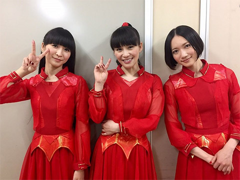 第67届红白歌会直播： Perfume-FLASH