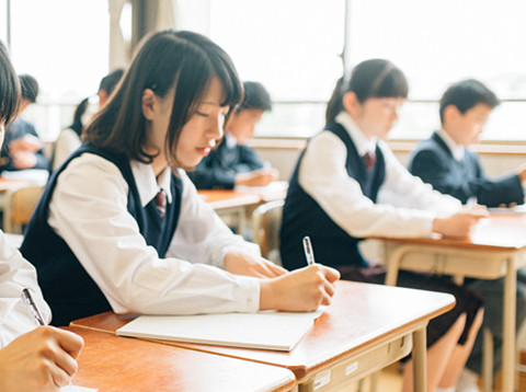 考研国家线_看到今年的高考作文题.还好我毕业