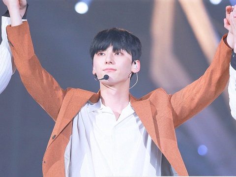 produce101的黄诸葛,nuest的美年,有实力有外貌却因为种种原因出道