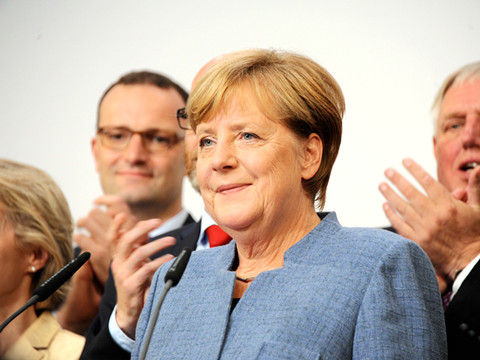 默克尔连任德国总理，欧洲各国关注的却是……