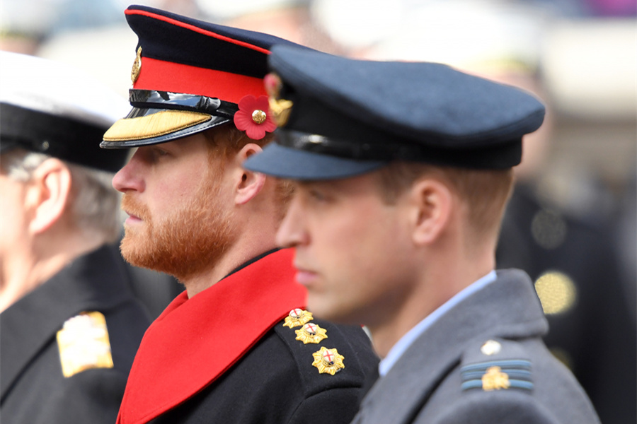 both appeared at the remembrance sunday service clean shaven
