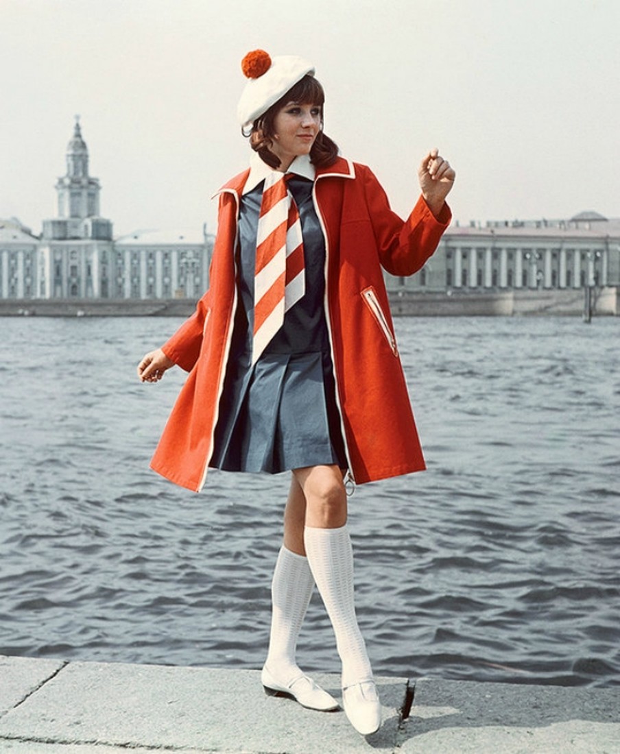 结识窈窕美女,重温苏联经典(5)