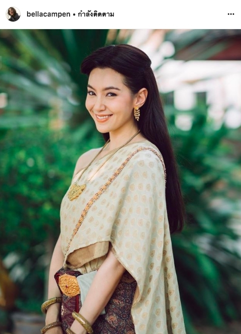 剧中男女主角之间的化学反应,观众们都超入戏,全国上下都在追这部电视