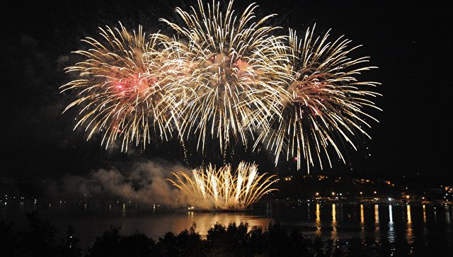 纪念卫国战争73周年 俄罗斯将燃放超过1万支礼炮