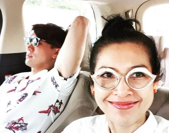 不老男神ken的正确晒太阳姿势,明明是搞笑,却看到了满屏的甜蜜!