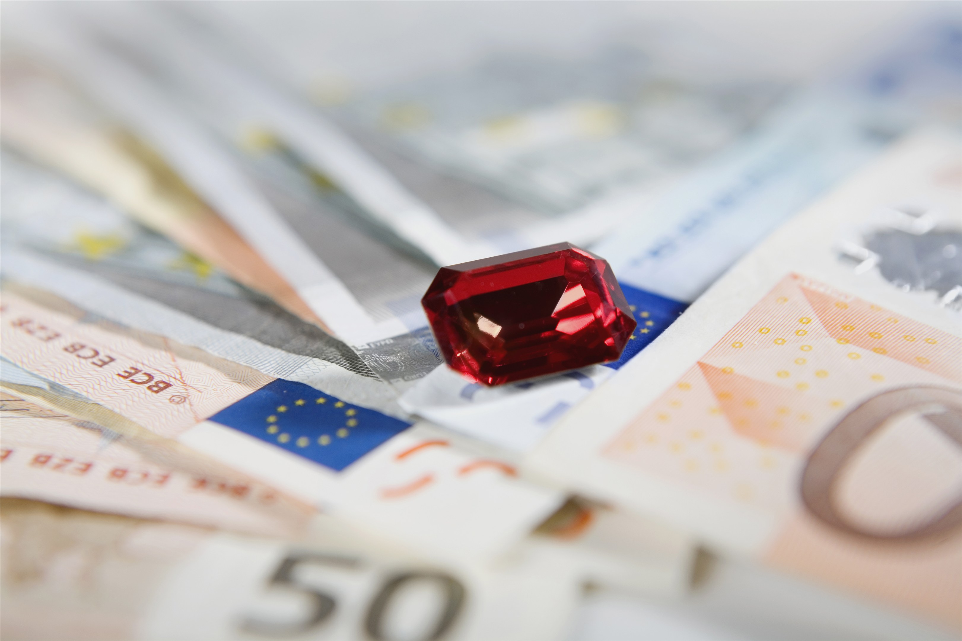 比起现金,西班牙新婚夫妇更想要什么?