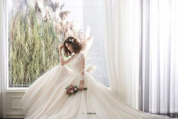 韩国搞笑女艺人与中国年上13岁富豪结婚受关