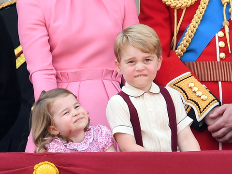 夏洛特小公主要成乔治的小学妹？这也太萌了