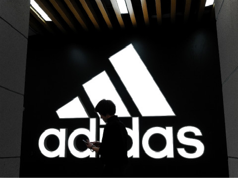 有声双语热点：阿迪达斯吃官司了，还打输了