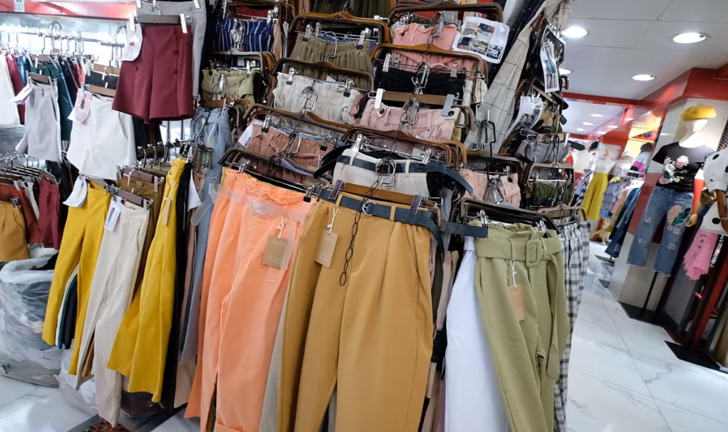 便宜实用衣服 570299a832c9fa98b8433da5af465f21.png