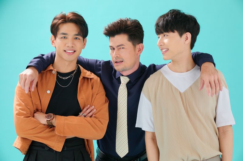 令人振奋的好消息来了,renita195公司的总经理兼知名导演sitha kaew