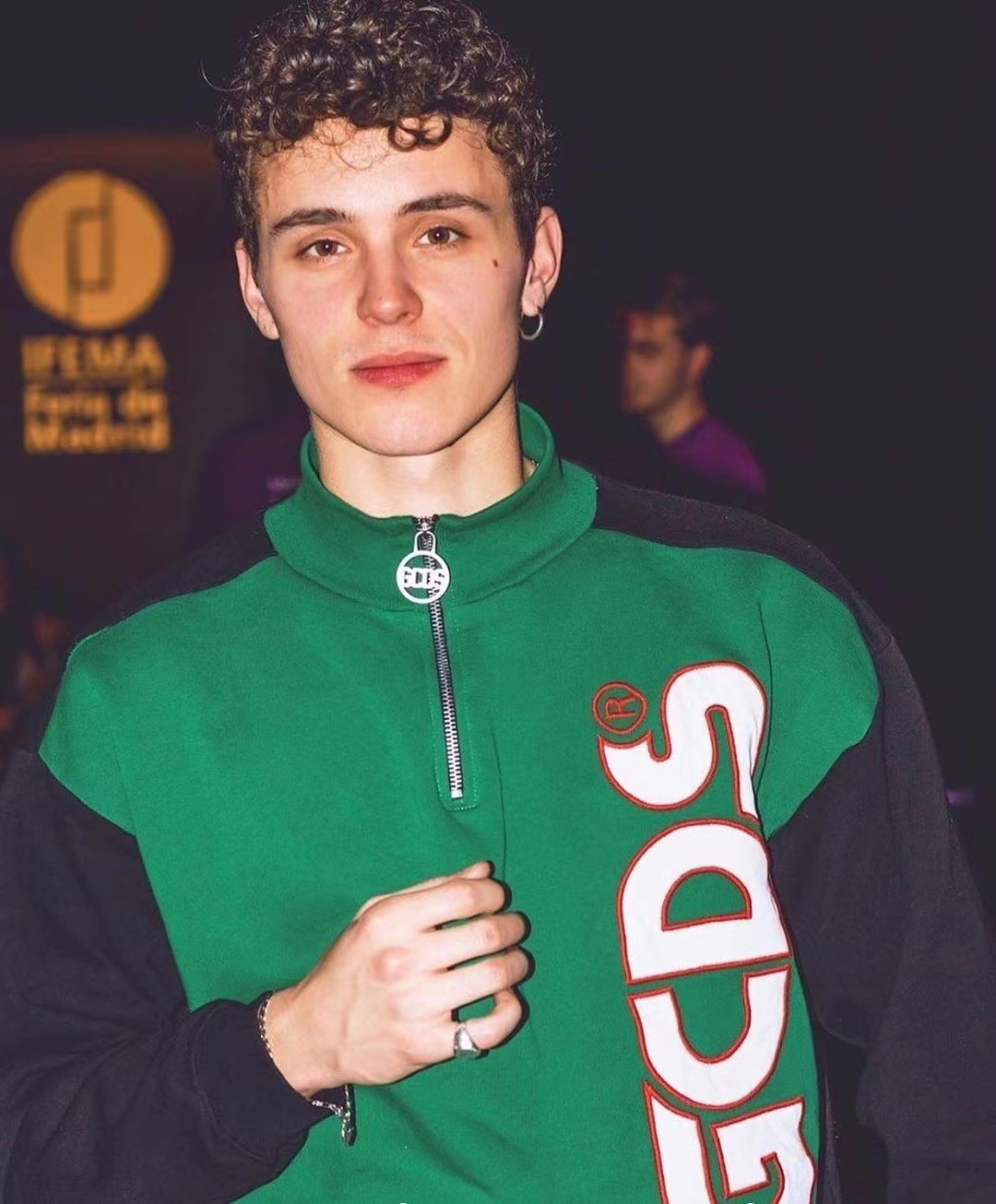 阿隆·陂佩出生于1997年,是德国与西班牙的混血儿.