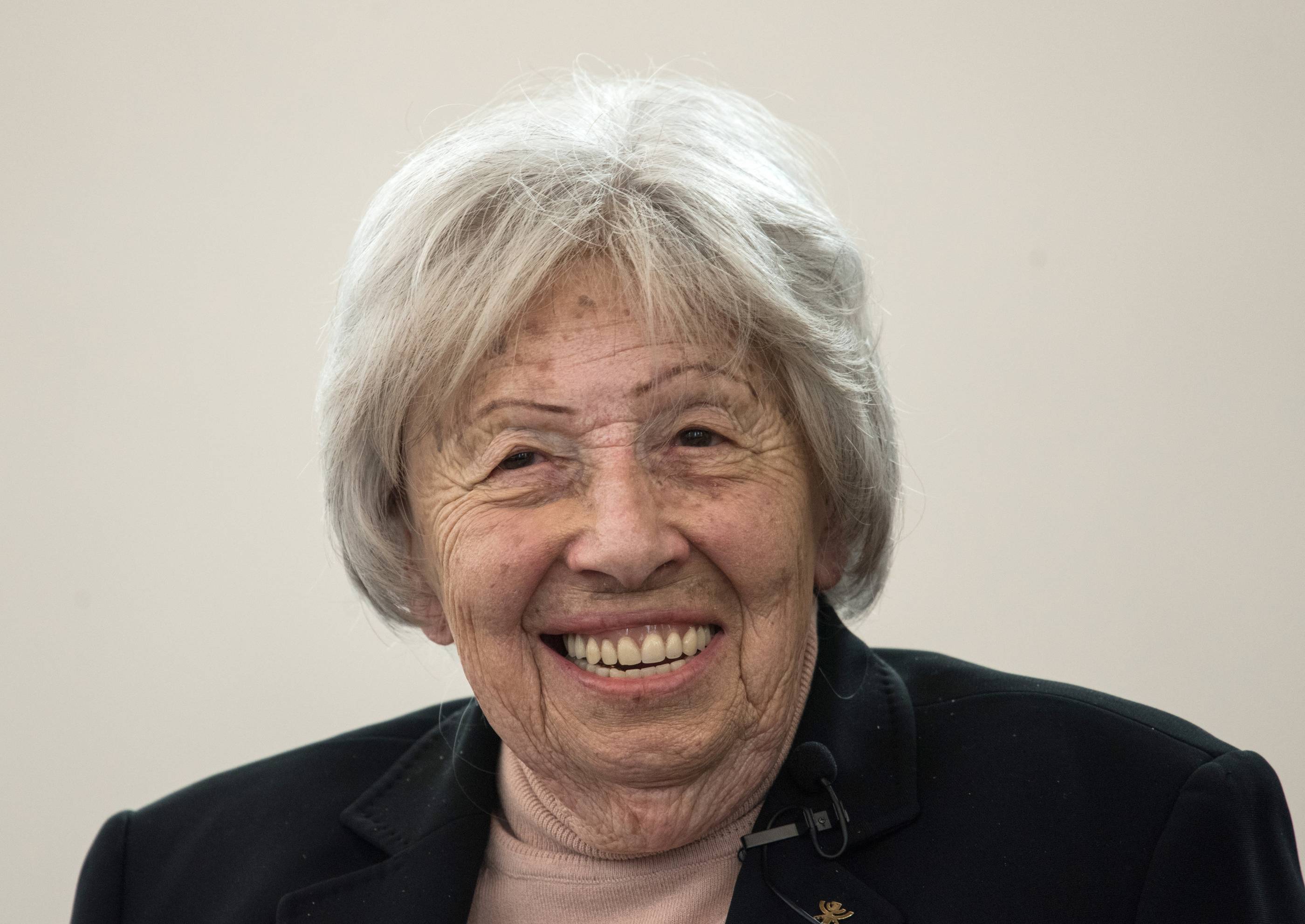 人类残酷历史的亲历者,奥斯威辛集中营的幸存者trude simonsohn于1月6