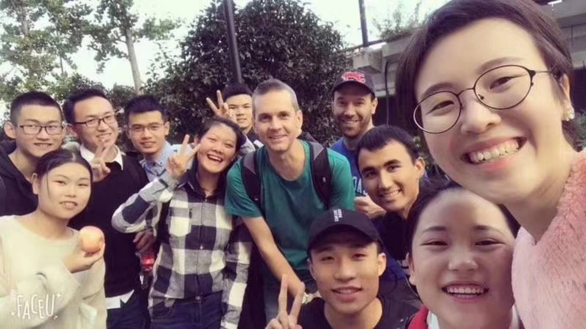 快乐向前冲_综艺频道_山东网络台_齐鲁华体会- 华体会体育官方网站- 华体会体育APP下载- 世界杯指定平台网